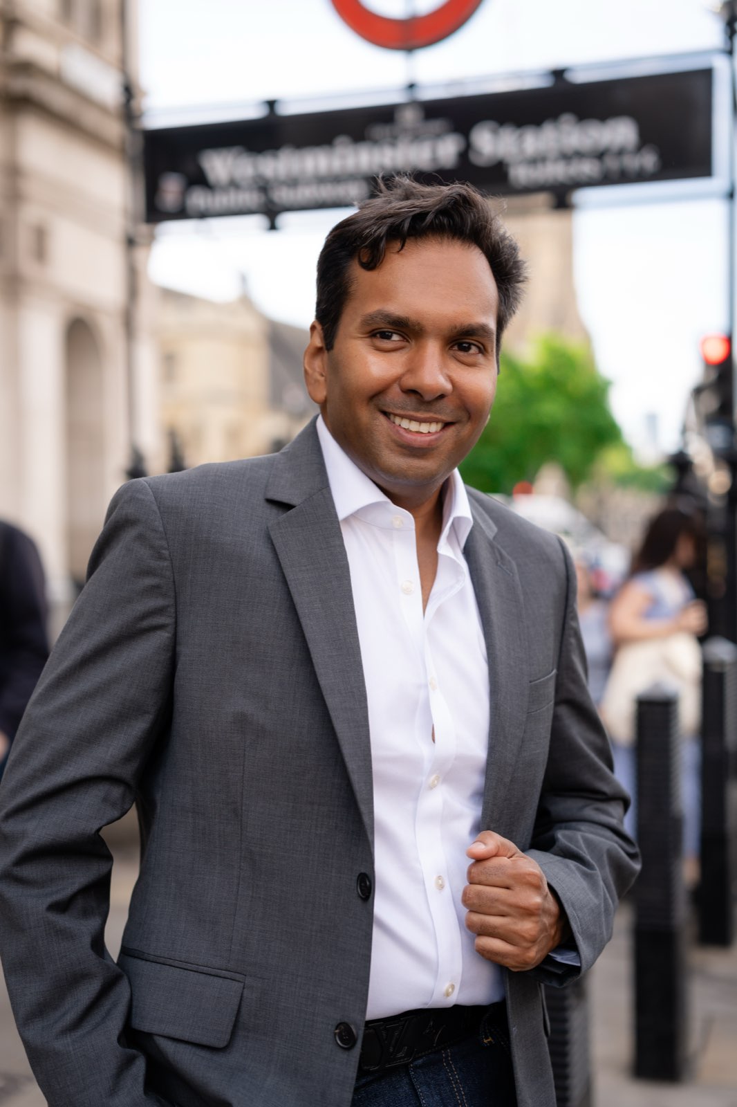 シャラン・デブ・ジェイン